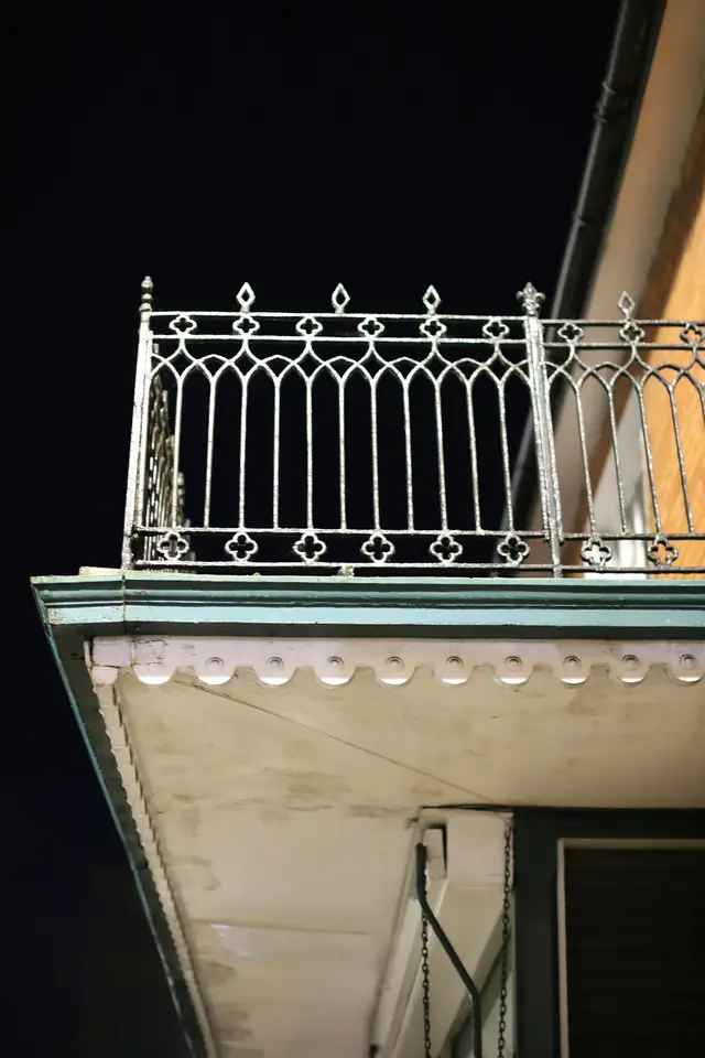 Klasik Ferforje Balkon Korkuluğu — benzer uygulama örneği